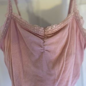 Lace Trim Rib-knit cami top
